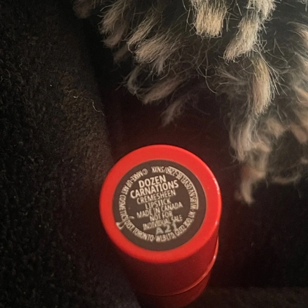 MAC MINI Cosmetics Dozen Carnations Creamsheen Red Lipstick Satin discontinued